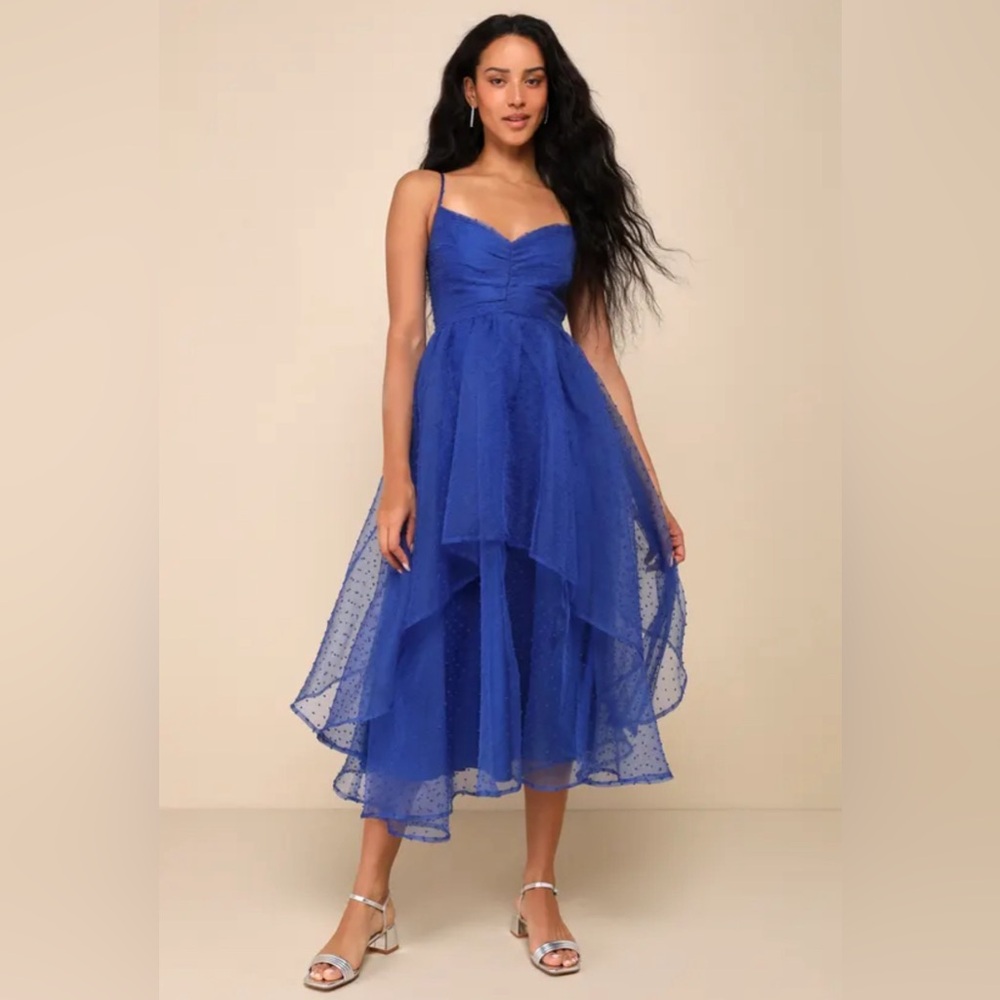 NWT Lulu’s Blue Swiss Dot Pleated Tiered Midi Dress 💙 SHIPS FREE 💙 size XL